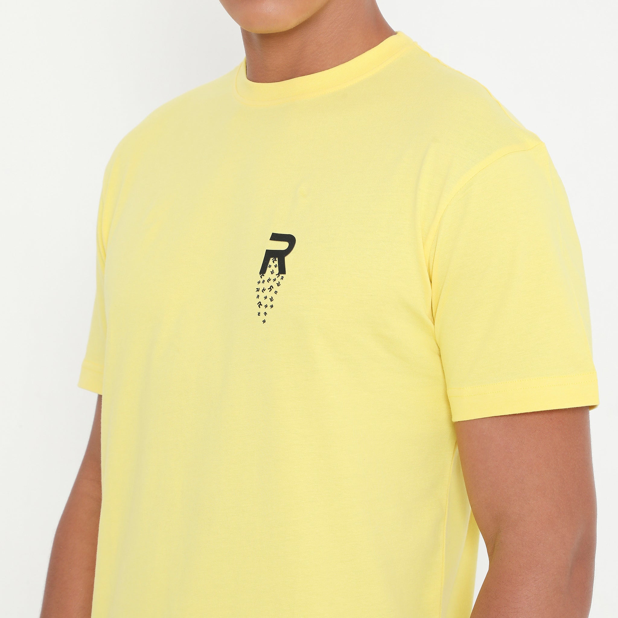 Men Solid Yellow Leisurewear Cotton Tee - 002