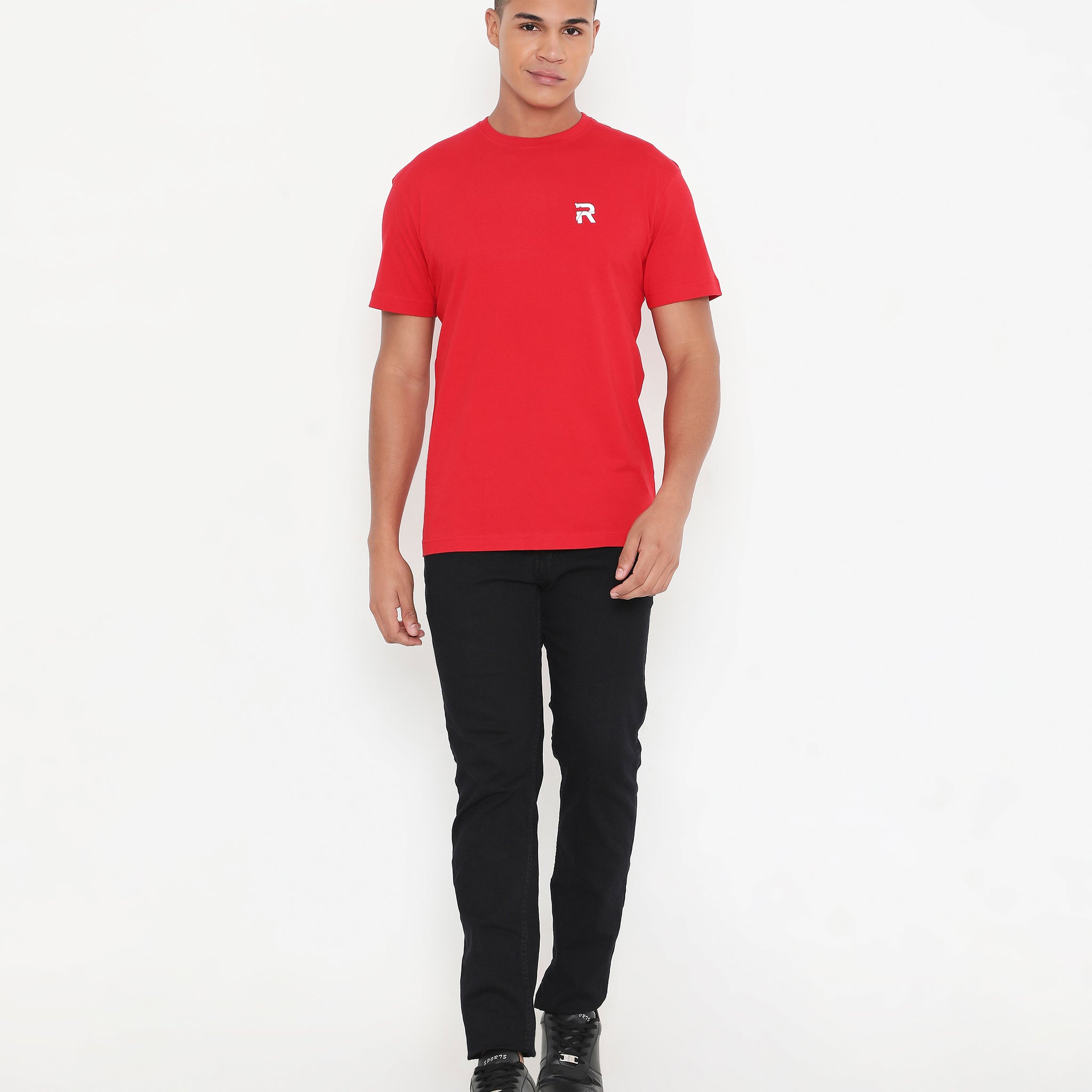 Men Solid Red Essential Cotton T-Shirt 001