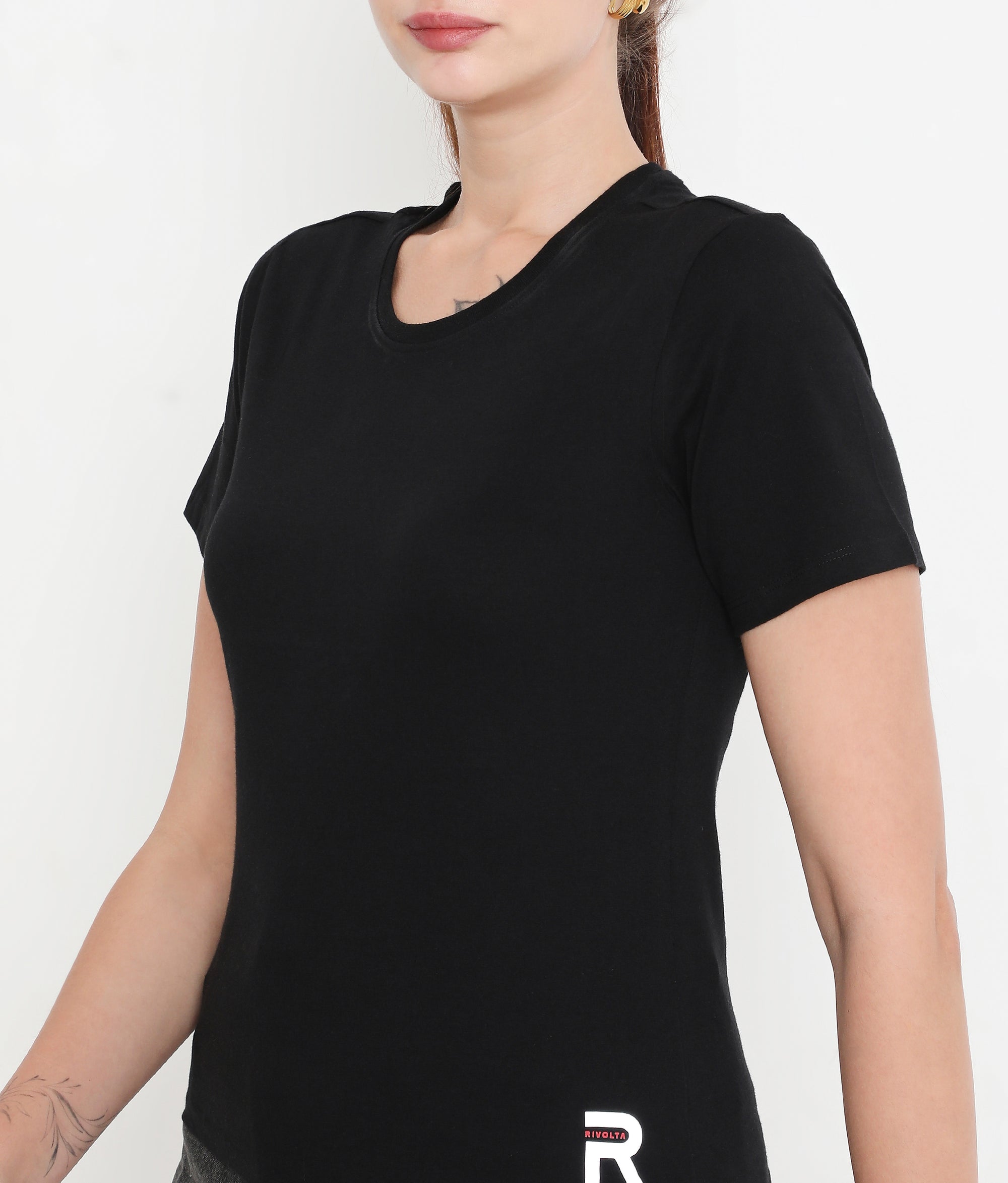 Women Solid Black Round Neck Cotton T-Shirt - 001 – VIP Clothing Limited